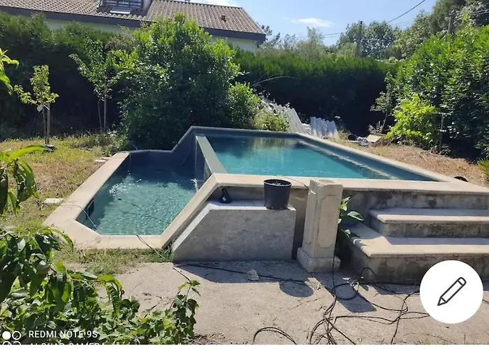 Marjorie Indep. Dans Maison Particulière